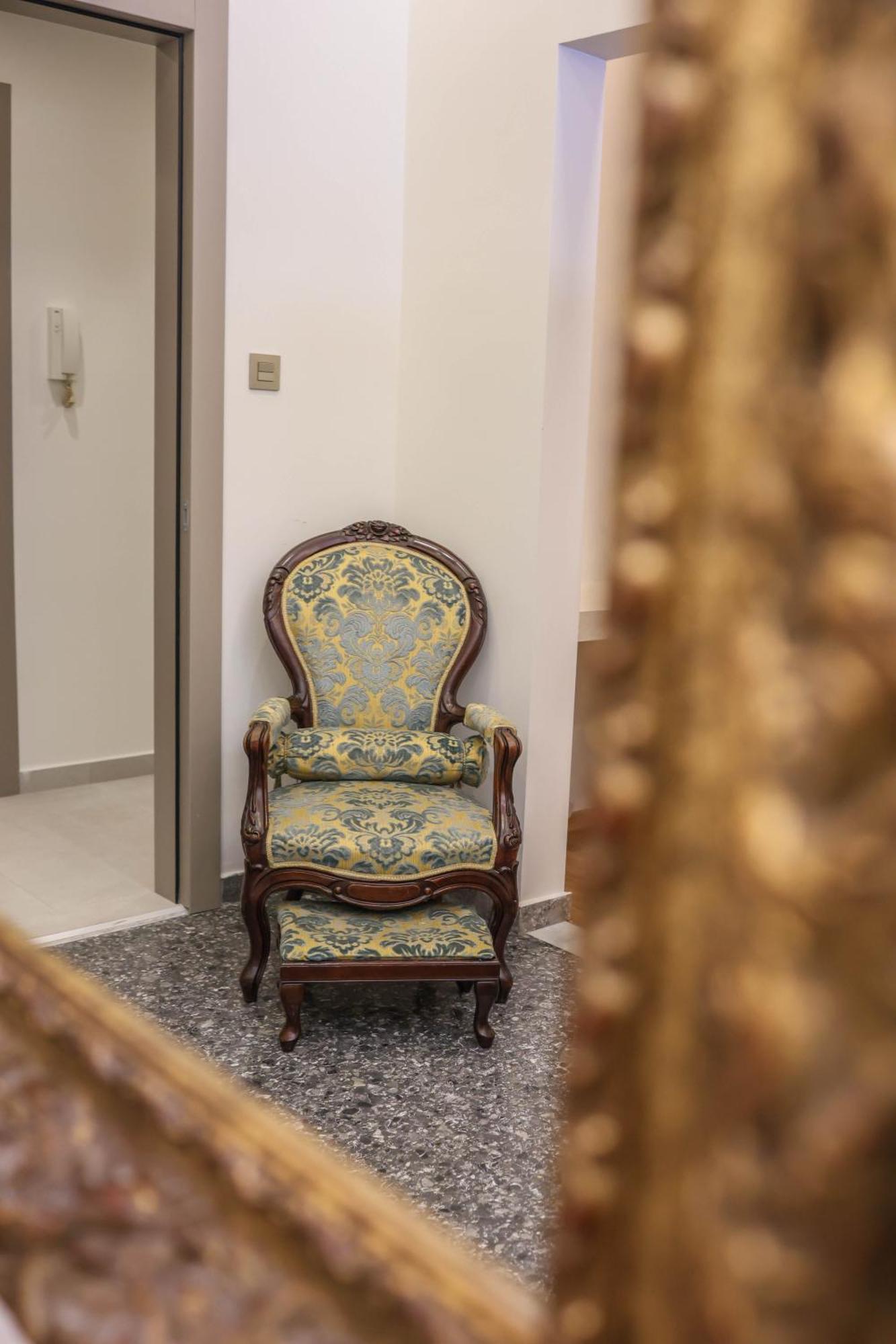 Elektra'S Apartment#2 1St Fl, Διαμέρισμα Στο Κέντρο Της Λάρισας Με Δωρεάν Parking Extérieur photo