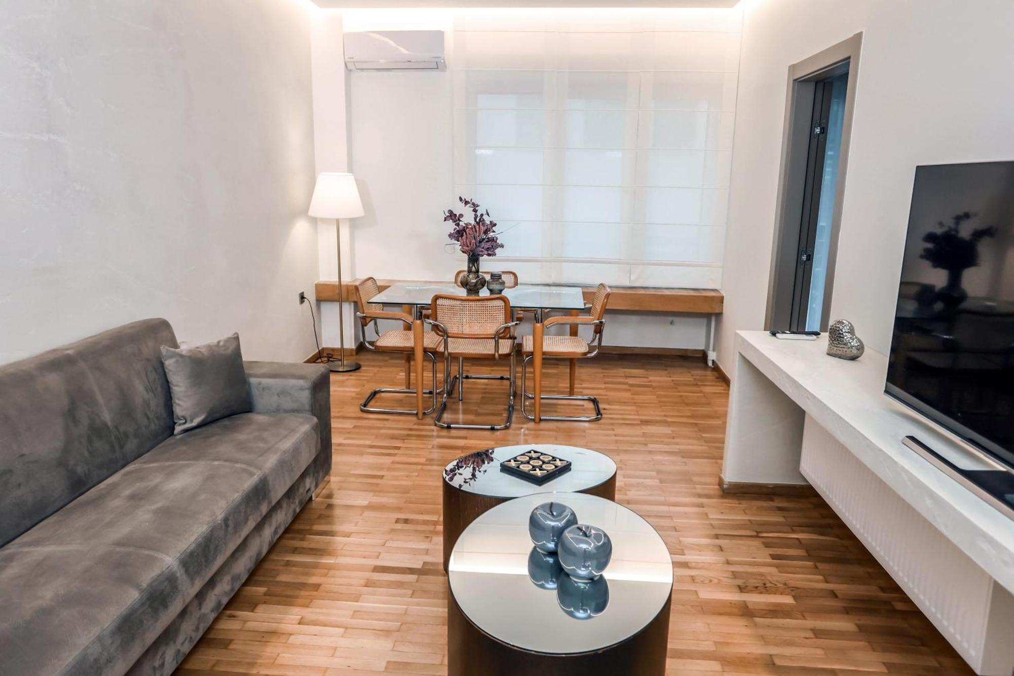 Elektra'S Apartment#2 1St Fl, Διαμέρισμα Στο Κέντρο Της Λάρισας Με Δωρεάν Parking Extérieur photo